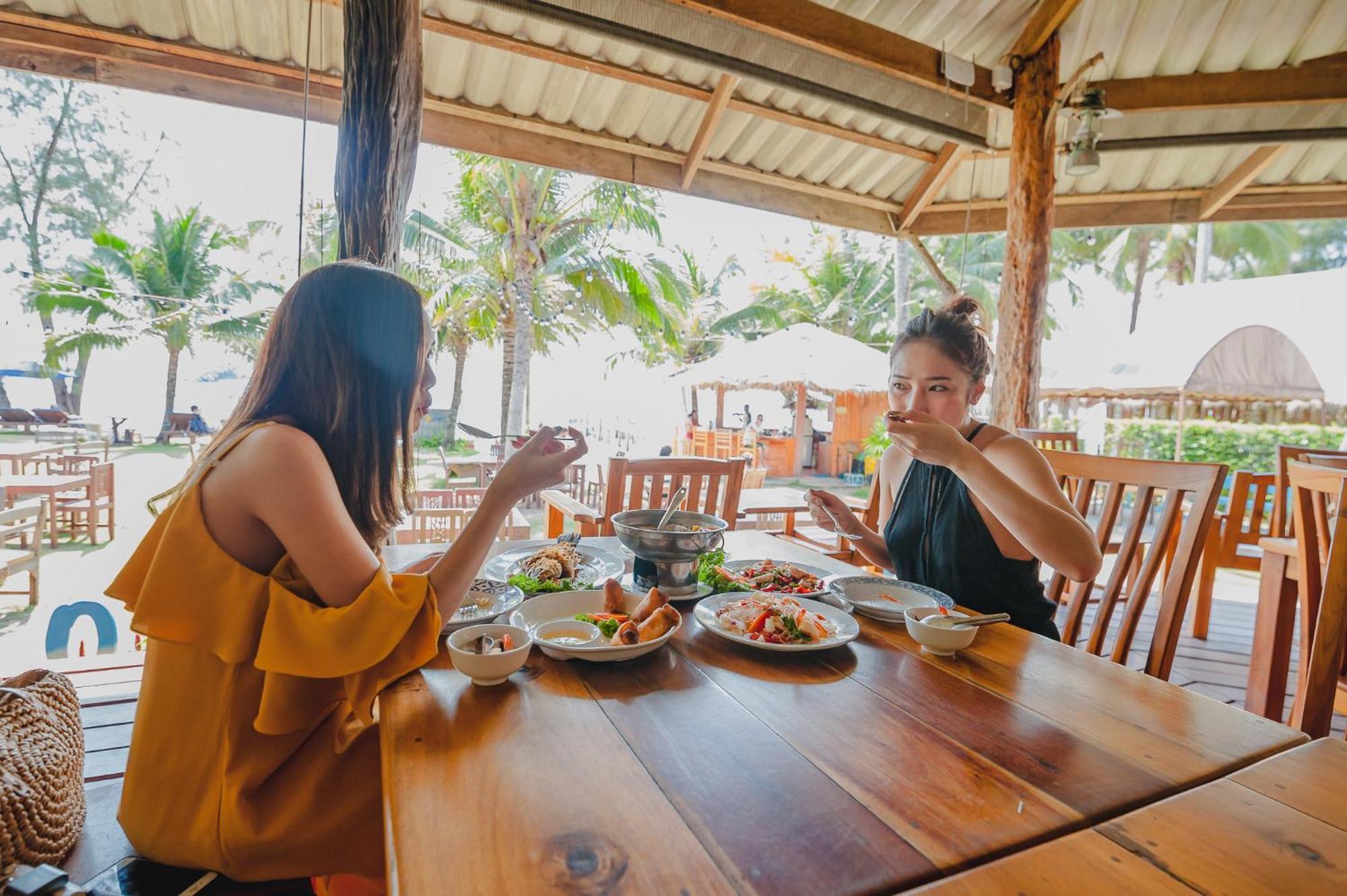 Seafar Resort Ko Kut Eksteriør billede