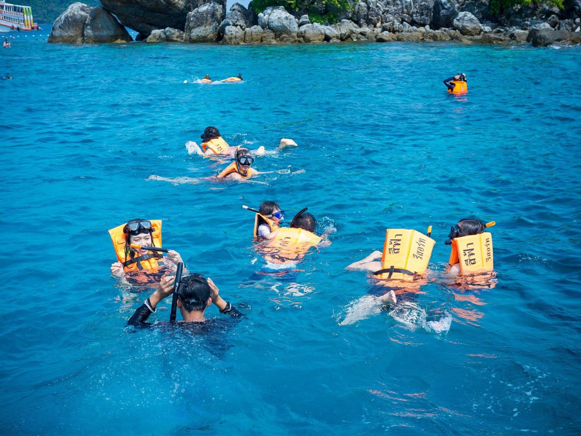 Seafar Resort Ko Kut Eksteriør billede